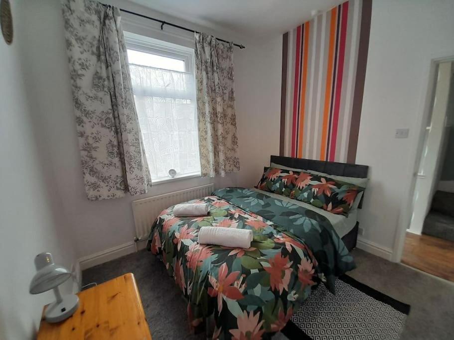 Fabulous Holiday Home - Sleeps 6 Bishop Auckland Bagian luar foto